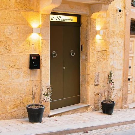 A Traditional Maltese Home In The Three Cities Birgu Eksteriør billede